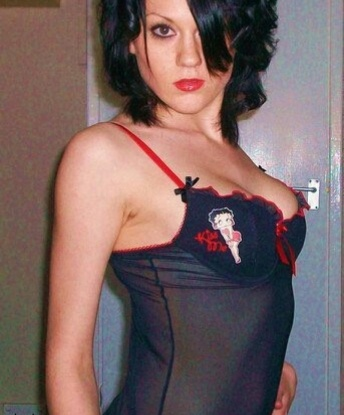 Вика, 24 года